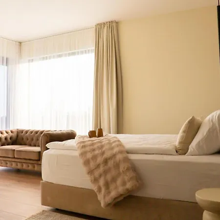 Monte Vinea-luxury With Amazing Heated Pool Kringa