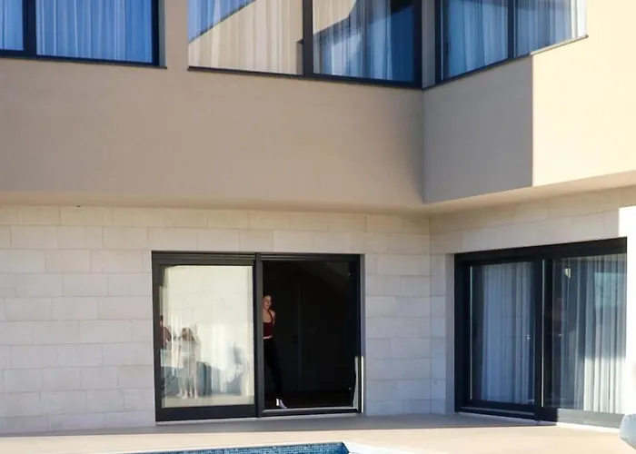 Villa Monte Vinea-luxury With Amazing Heated Pool