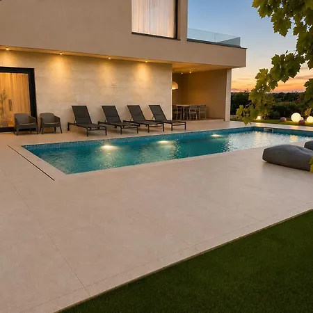 Villa Monte Vinea-luxury With Amazing Heated Pool