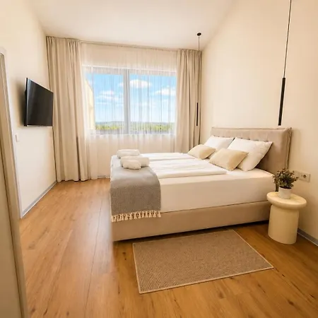 Monte Vinea-luxury With Amazing Heated Pool Villa